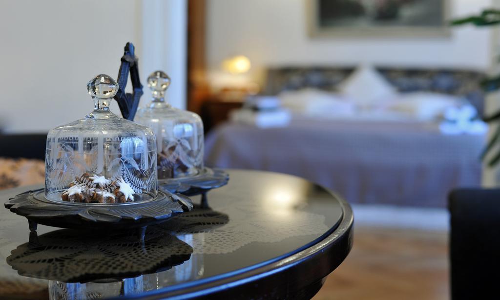 Apartment President Zagreb Chambre photo
